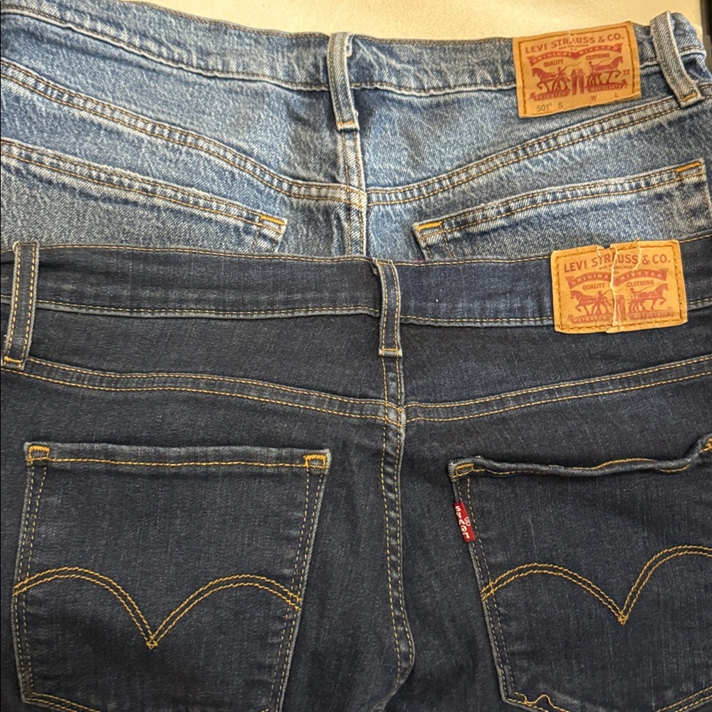 Bundle of mystery size levis skinny jeans - Picture 3 of 5